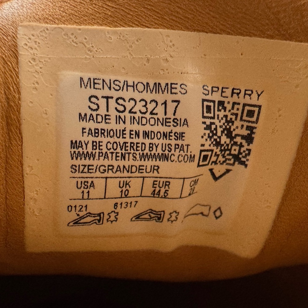 Men’s Sperry Top-Sider Gold Cup Boat Shoes - Picture 9 of 9